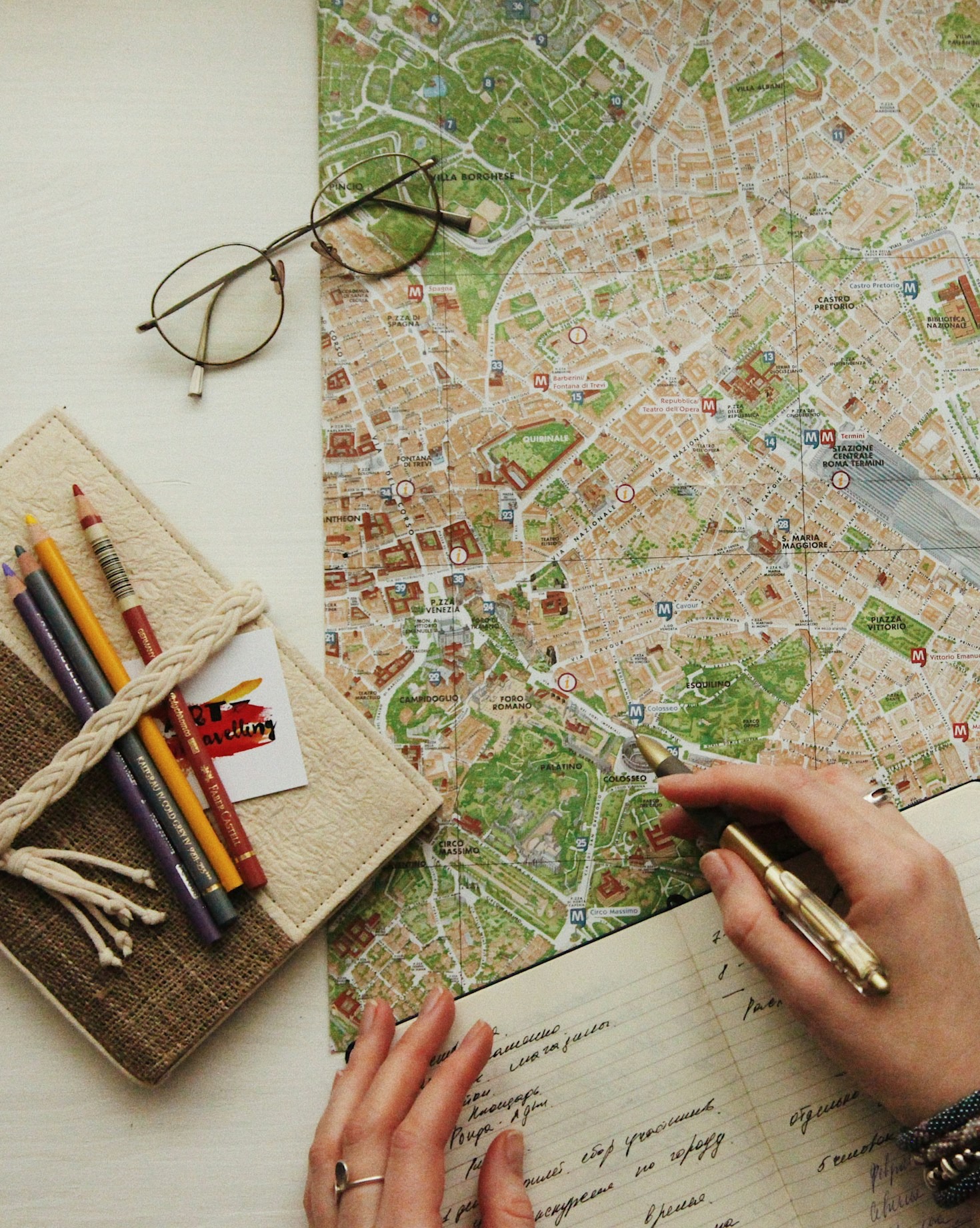 Por Que Simplicidade é a Chave para Viagens Felizes